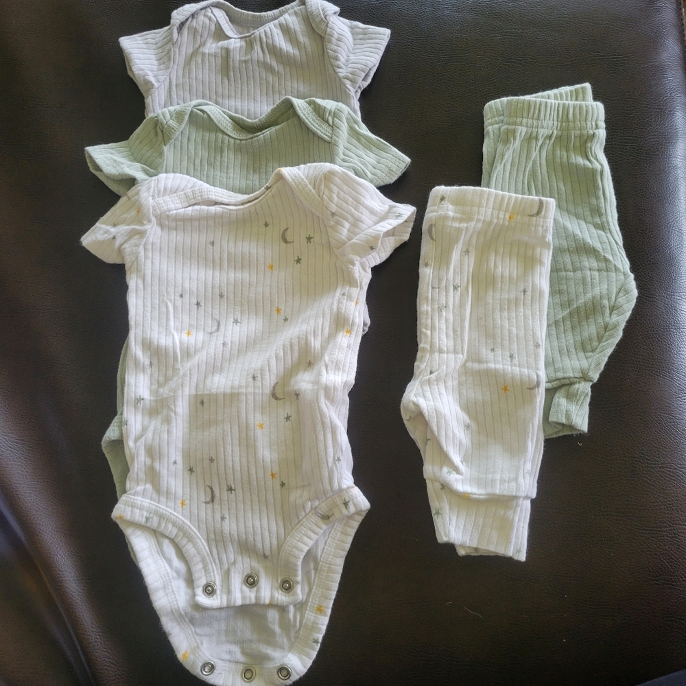 Carter's Green and White Kids Matching Set